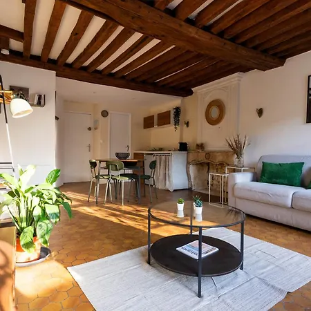 - Centre Ancien Apartment