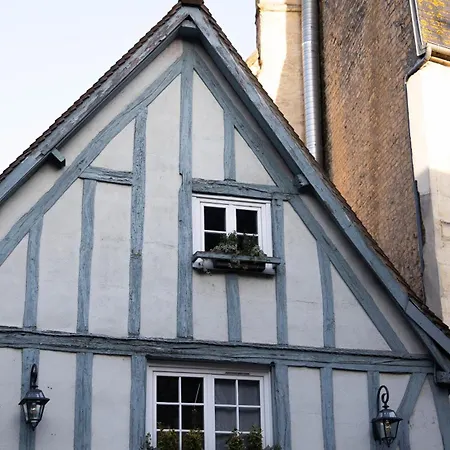 - Centre Ancien *